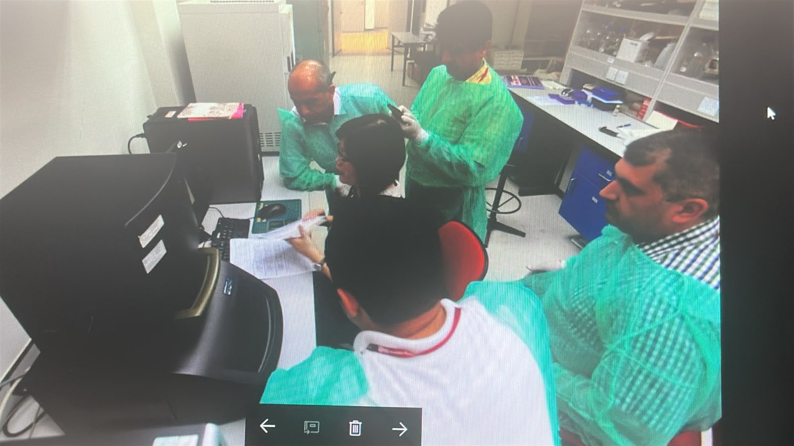 Hands-on professional training in a laboratory
